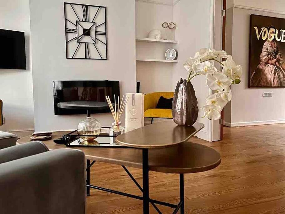 Anfield Home Sleeps 5 Close To Lfc Free Parking Liverpool Kültér fotó