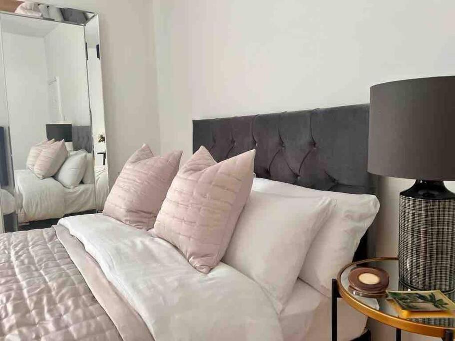 Anfield Home Sleeps 5 Close To Lfc Free Parking Liverpool Kültér fotó